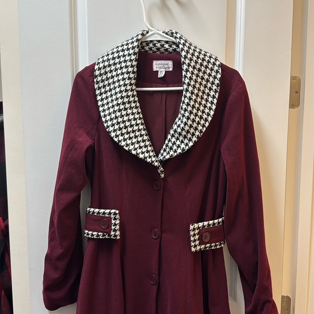 Unique Vintage Burgundy Houndstooth Coat M EUC